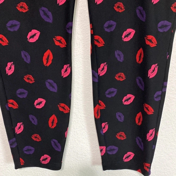 TORRID NEW Pocket Pixie Luxe Ponte Lips Pants Plus Size 3X - Picture 5 of 11